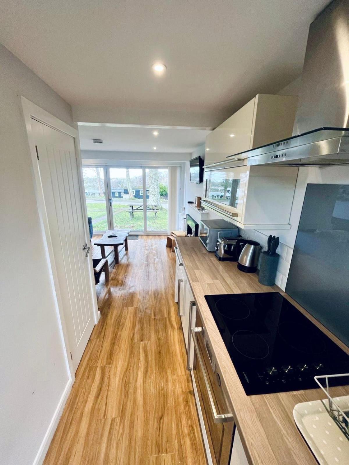 Cozy Snowdonia Chalet Caernarfon Bagian luar foto